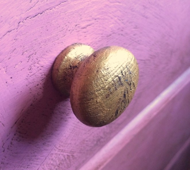 pink knob.jpg